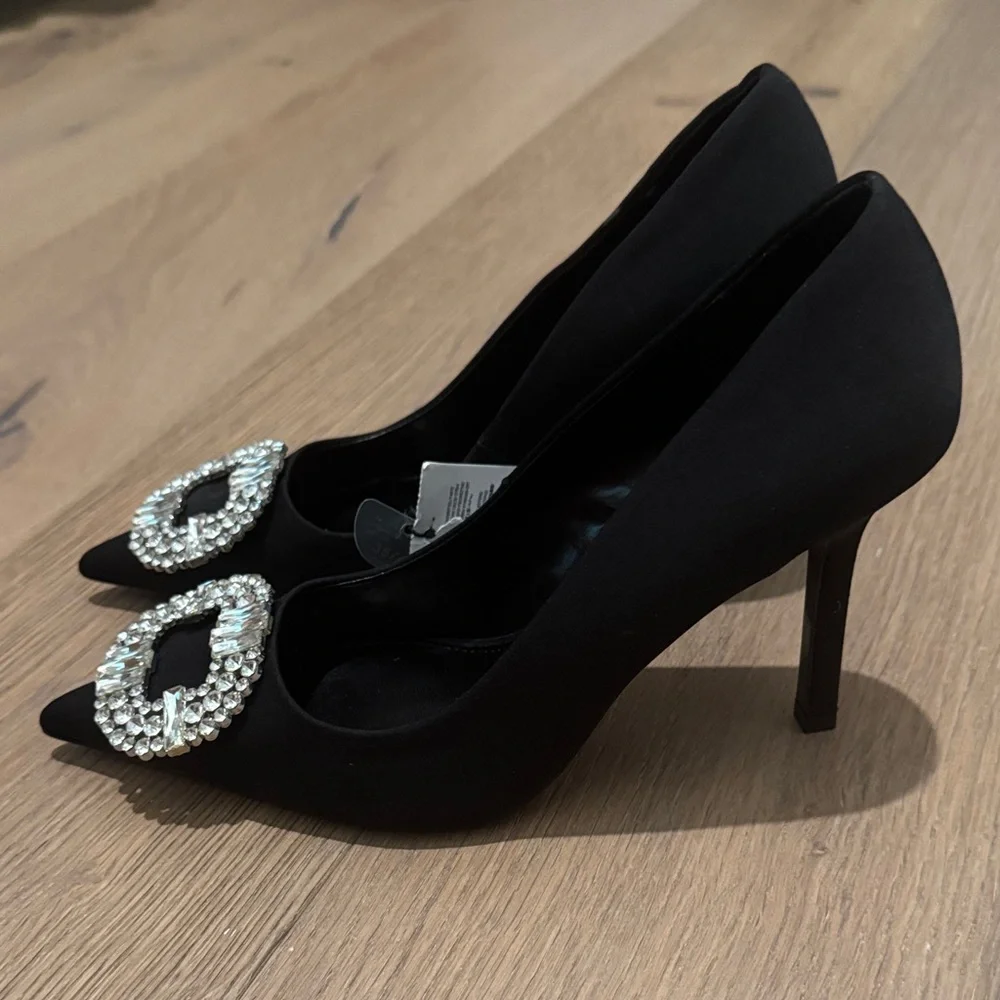 Mango Black Heels with Embellished Buckle - Picture 3 of 4